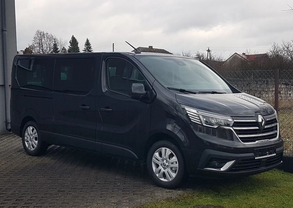 Renault Trafic - SUV: photos 1 Renault Trafic - SUV: photos 1