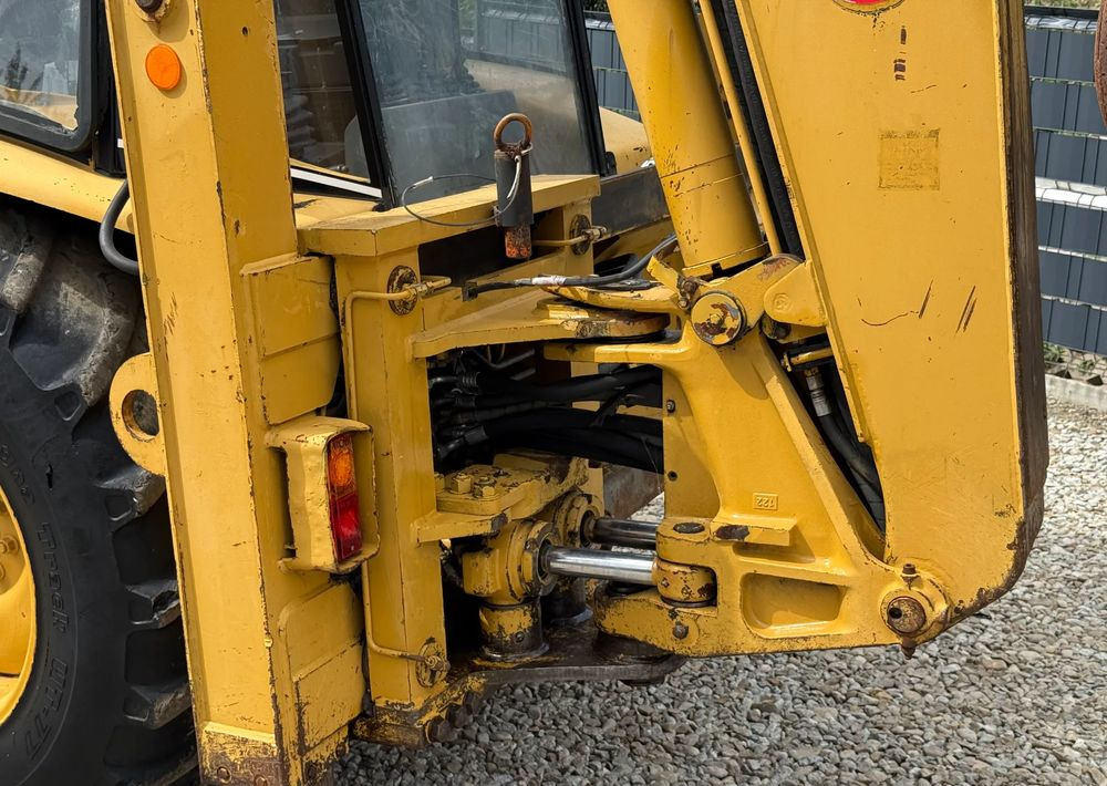 Tractopelle Caterpillar * Koparko Ładowarka * CAT 428 c * Caterpillar  * Stan Dobry: photos 12 Tractopelle Caterpillar * Koparko Ładowarka * CAT 428 c * Caterpillar  * Stan Dobry: photos 12