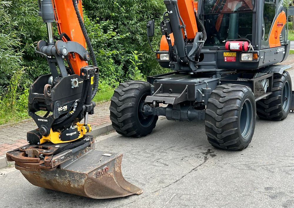 Pelle sur pneus Doosan DOOSAN DX57W *ROTOTILT* 2200 Motogodzin * Jak Nowa * Sprowadzona * Stan Perfekcyjny: photos 18