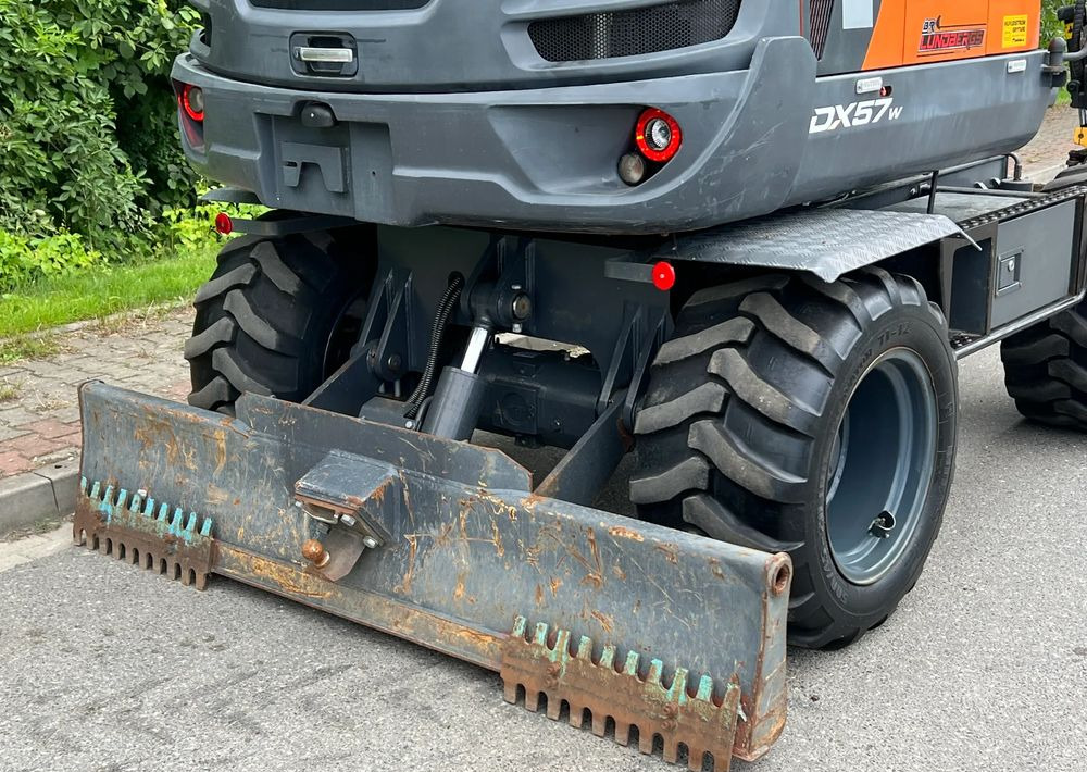 Pelle sur pneus Doosan DOOSAN DX57W *ROTOTILT* 2200 Motogodzin * Jak Nowa * Sprowadzona * Stan Perfekcyjny: photos 12