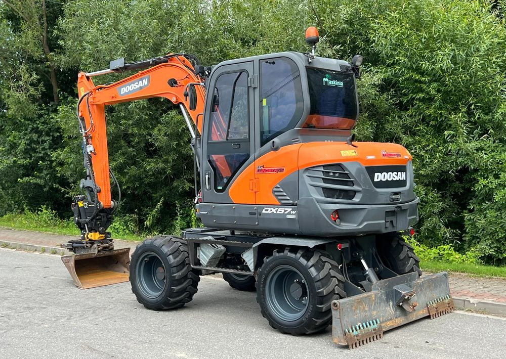 Pelle sur pneus Doosan DOOSAN DX57W *ROTOTILT* 2200 Motogodzin * Jak Nowa * Sprowadzona * Stan Perfekcyjny: photos 24