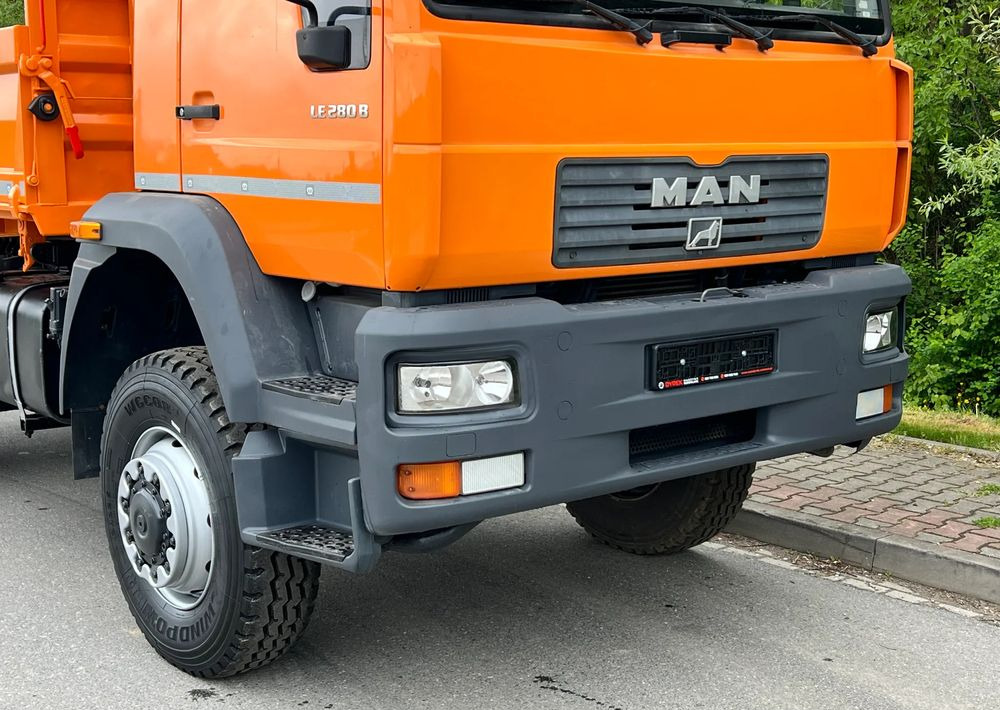 MAN * LE 280 B * MAN * 4x4 * Kiper Wywrotka x3 * Meiller * Sprowadzony * Stan Perfekcyjny * - Camion benne: photos 3 MAN * LE 280 B * MAN * 4x4 * Kiper Wywrotka x3 * Meiller * Sprowadzony * Stan Perfekcyjny * - Camion benne: photos 3