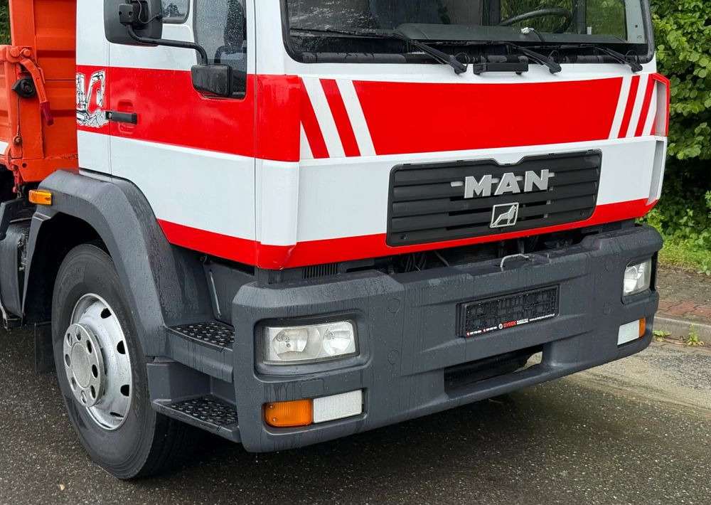 MAN * MAN LE 14.220 *Kiper Wywrotka * 4x2 * Sprowadzony * Stan Bardzo Dobry * - Camion benne: photos 3 MAN * MAN LE 14.220 *Kiper Wywrotka * 4x2 * Sprowadzony * Stan Bardzo Dobry * - Camion benne: photos 3