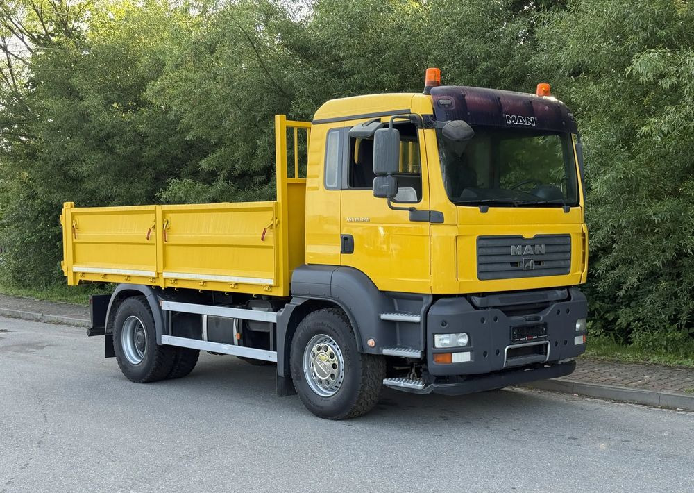 MAN * MAN TGA 18-320 * Kiper Wywrotka * 4x2 * Kran * Sprowadzony* Bardzo Dobry Stan - Camion benne: photos 2 MAN * MAN TGA 18-320 * Kiper Wywrotka * 4x2 * Kran * Sprowadzony* Bardzo Dobry Stan - Camion benne: photos 2