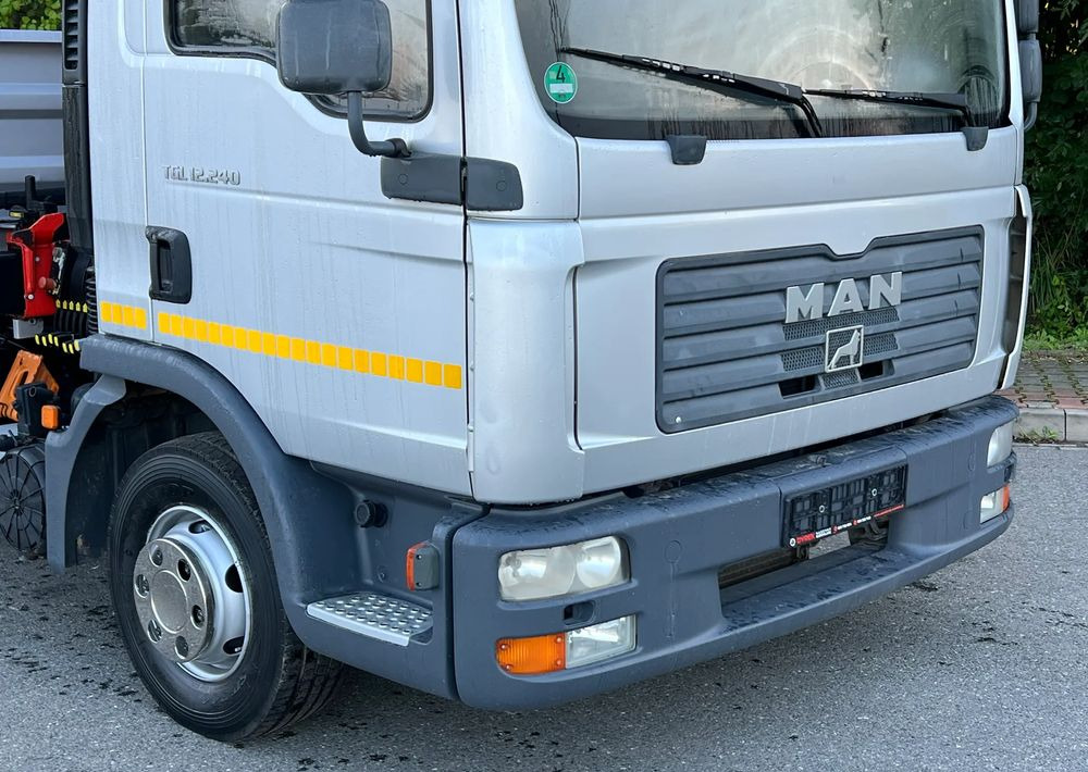MAN MAN TGL 12-240 Kiper Wywrotka 4x2 Kran PALFINGER PK 12500 BARDZO DOBRY STAN - Camion benne: photos 3 MAN MAN TGL 12-240 Kiper Wywrotka 4x2 Kran PALFINGER PK 12500 BARDZO DOBRY STAN - Camion benne: photos 3