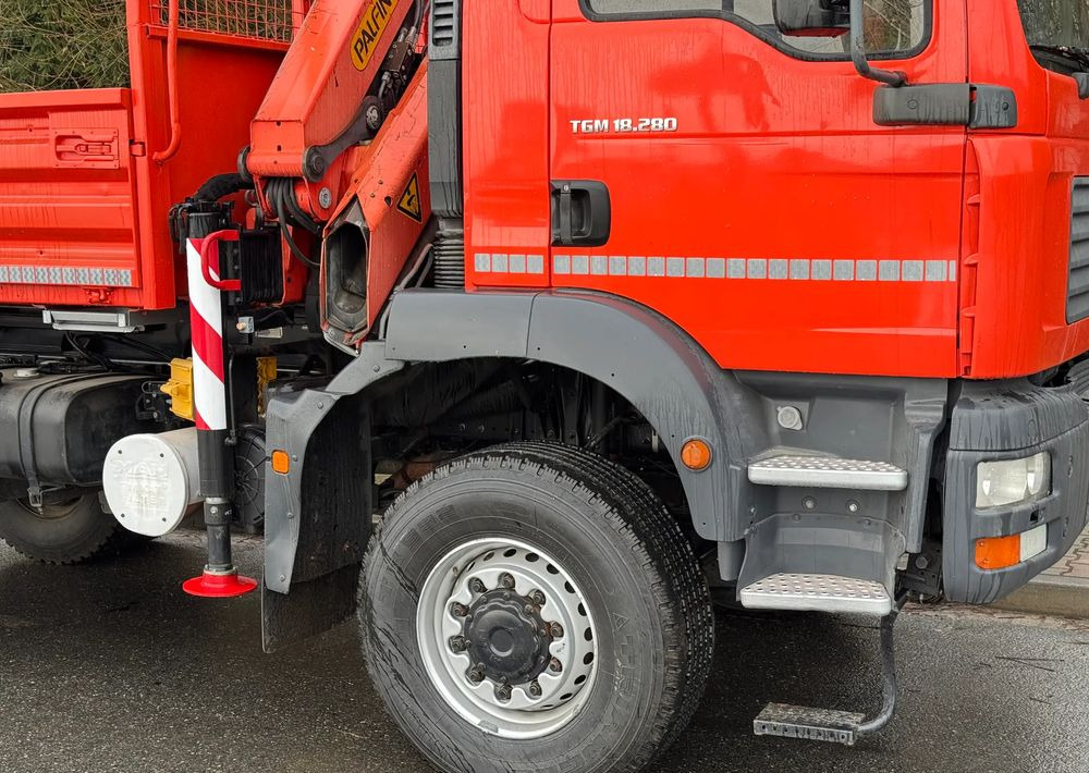 MAN * TGM 18-280 MAN 4x4 HDS Palfinger PK10500 * Kiper Wywrotka * Bardzo Dobry Stan - Camion benne: photos 5 MAN * TGM 18-280 MAN 4x4 HDS Palfinger PK10500 * Kiper Wywrotka * Bardzo Dobry Stan - Camion benne: photos 5