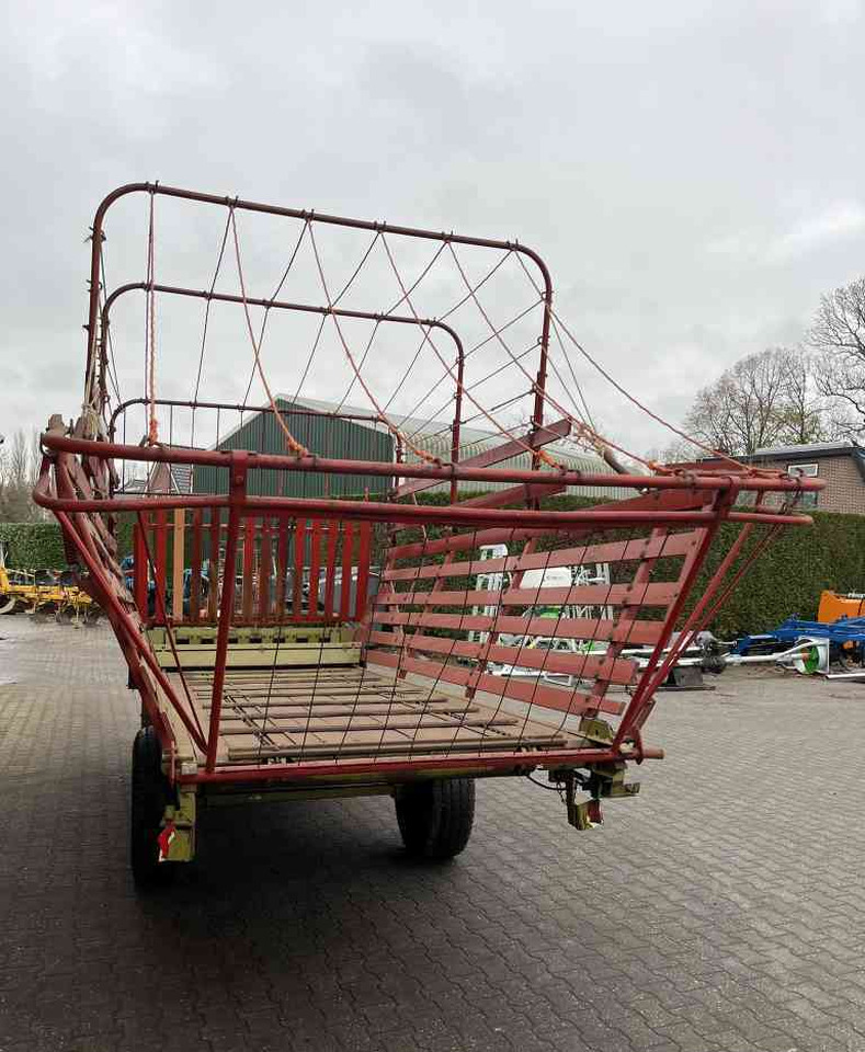 Bergmann Opraapwagen, ladewagen, weidebouwmachines - Autochargeuse: photos 4 Bergmann Opraapwagen, ladewagen, weidebouwmachines - Autochargeuse: photos 4