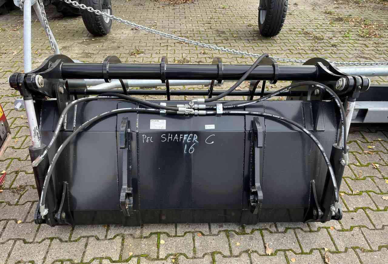 Hofstede Pelikaanbak 1.60 meter Shaffer aansluiting diversen - Matériel d'ensilage: photos 4 Hofstede Pelikaanbak 1.60 meter Shaffer aansluiting diversen - Matériel d'ensilage: photos 4