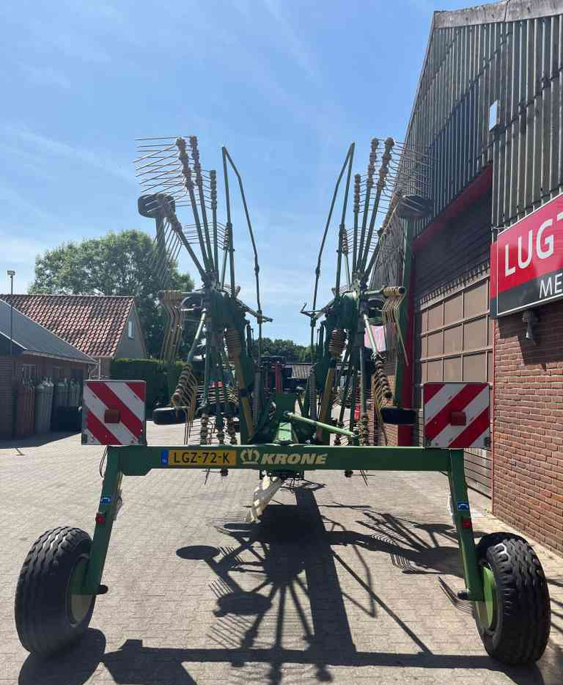 Krone Swadro 900 zwadhark weidebouwmachines - Faneuse: photos 3 Krone Swadro 900 zwadhark weidebouwmachines - Faneuse: photos 3