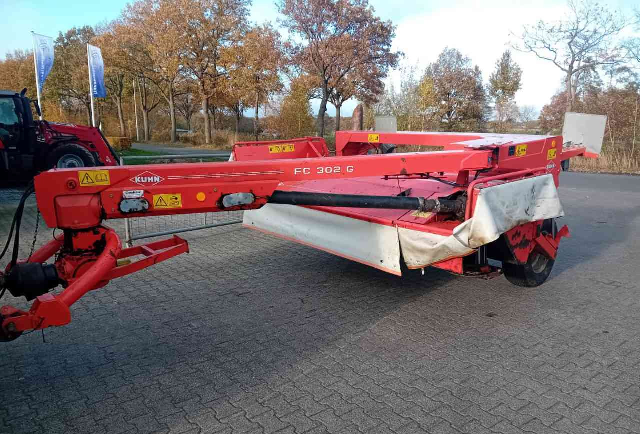 Kuhn FC302G getrokken schijvenmaaier *Verkocht/sold* - Faucheuse: photos 1 Kuhn FC302G getrokken schijvenmaaier *Verkocht/sold* - Faucheuse: photos 1