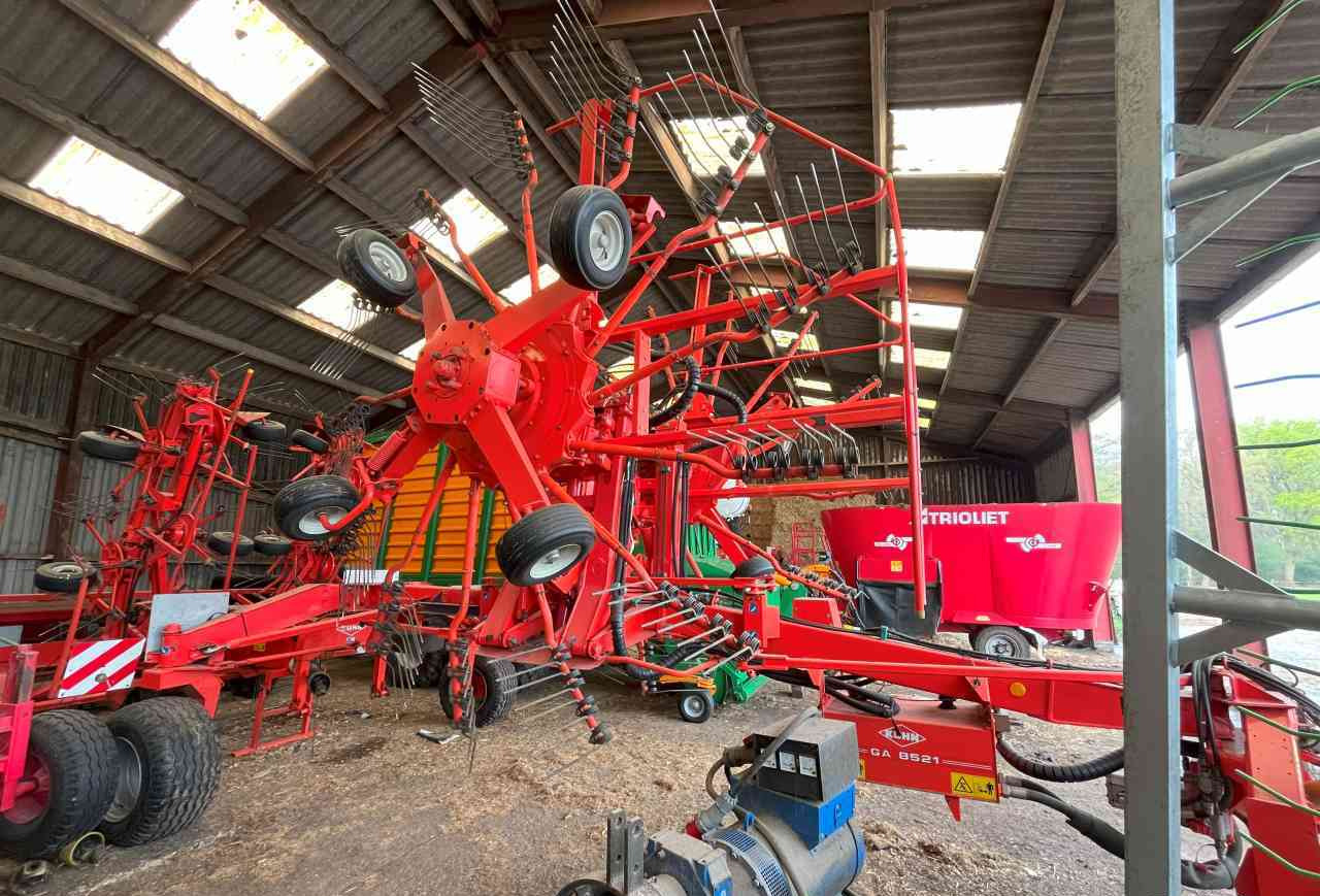 Kuhn GA 8521 zwadhark zwiller rugger rake weidebouwmachines - Faneuse: photos 2 Kuhn GA 8521 zwadhark zwiller rugger rake weidebouwmachines - Faneuse: photos 2