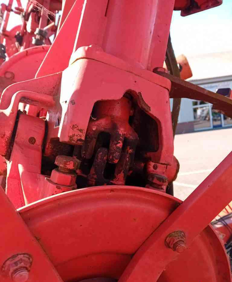 Kuhn GF10601TO schudder, weidebouwmachines - Faneuse: photos 5 Kuhn GF10601TO schudder, weidebouwmachines - Faneuse: photos 5