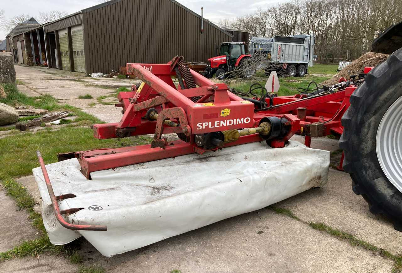 Lely Triplo 801 vlindermaaier, triplomaaier weidemachines - Faucheuse: photos 5 Lely Triplo 801 vlindermaaier, triplomaaier weidemachines - Faucheuse: photos 5