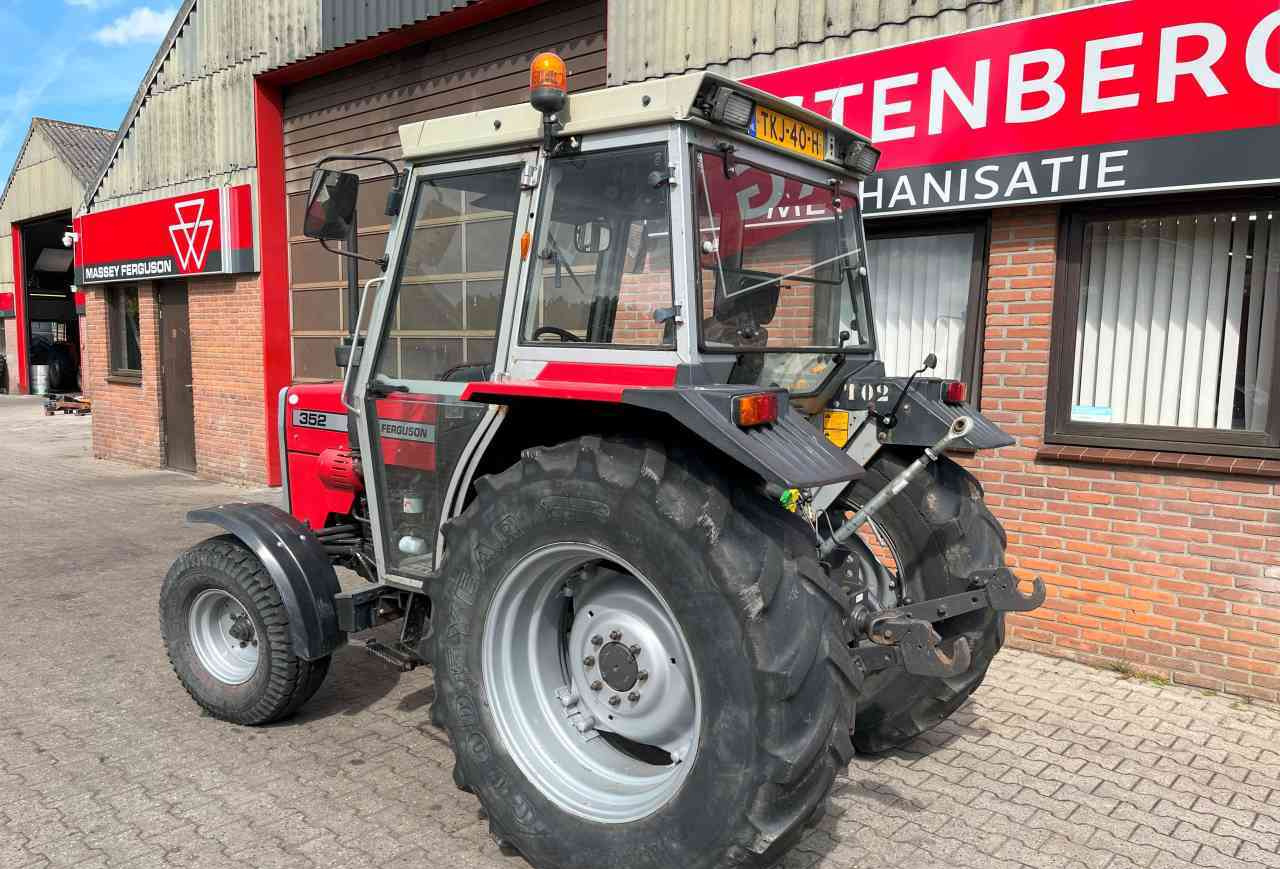 Massey Ferguson 352 Turbo Tractoren. - Tracteur agricole: photos 4 Massey Ferguson 352 Turbo Tractoren. - Tracteur agricole: photos 4