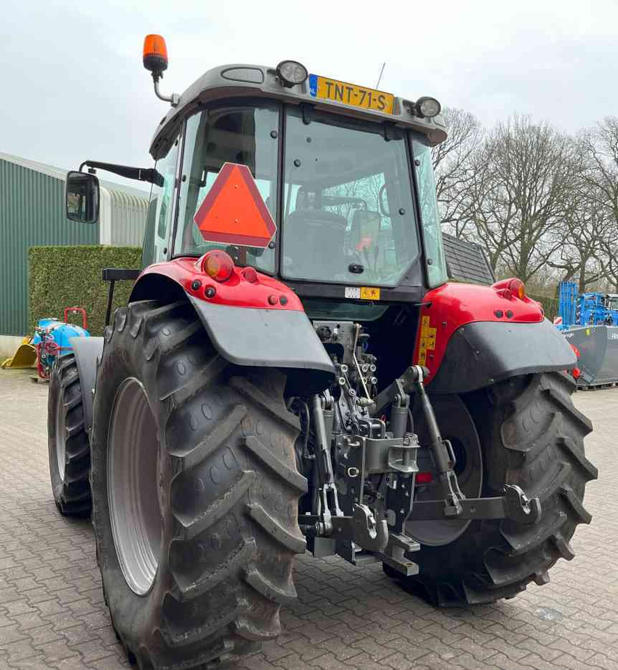 Massey Ferguson 5435 Dyna-4 *Verkocht/sold* - Tracteur agricole: photos 5 Massey Ferguson 5435 Dyna-4 *Verkocht/sold* - Tracteur agricole: photos 5