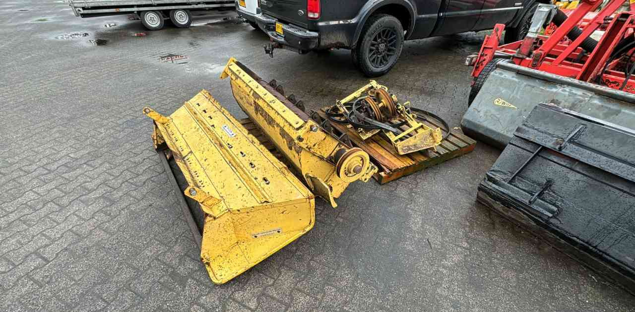 New Holland New Holland / Clayson Pickup, hakselaar, hakselunit, diversen - Matériel de récolte: photos 4 New Holland New Holland / Clayson Pickup, hakselaar, hakselunit, diversen - Matériel de récolte: photos 4