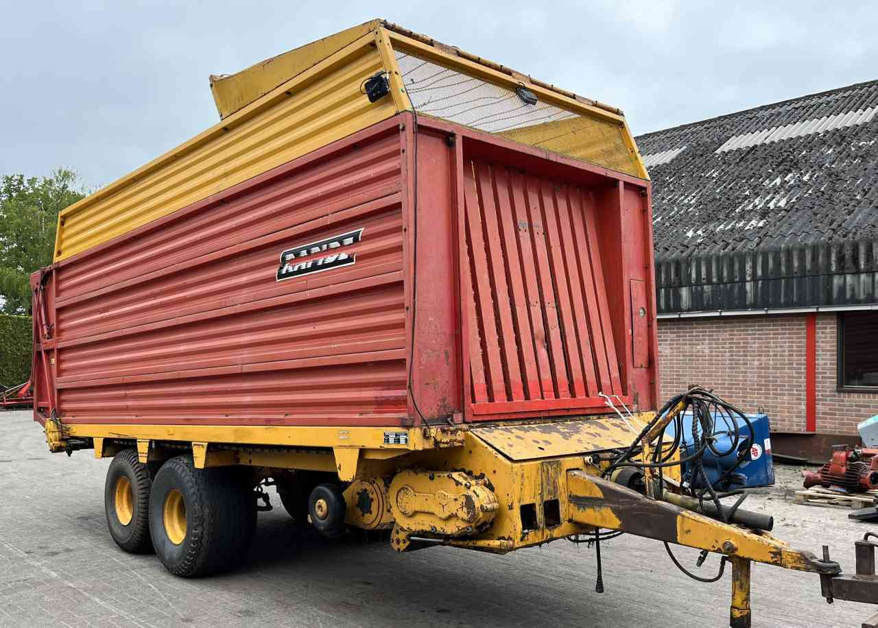 Schuitemaker Rapide 100 Ladewagen/Opraapwagen Weidebouwmachines - Autochargeuse: photos 1 Schuitemaker Rapide 100 Ladewagen/Opraapwagen Weidebouwmachines - Autochargeuse: photos 1