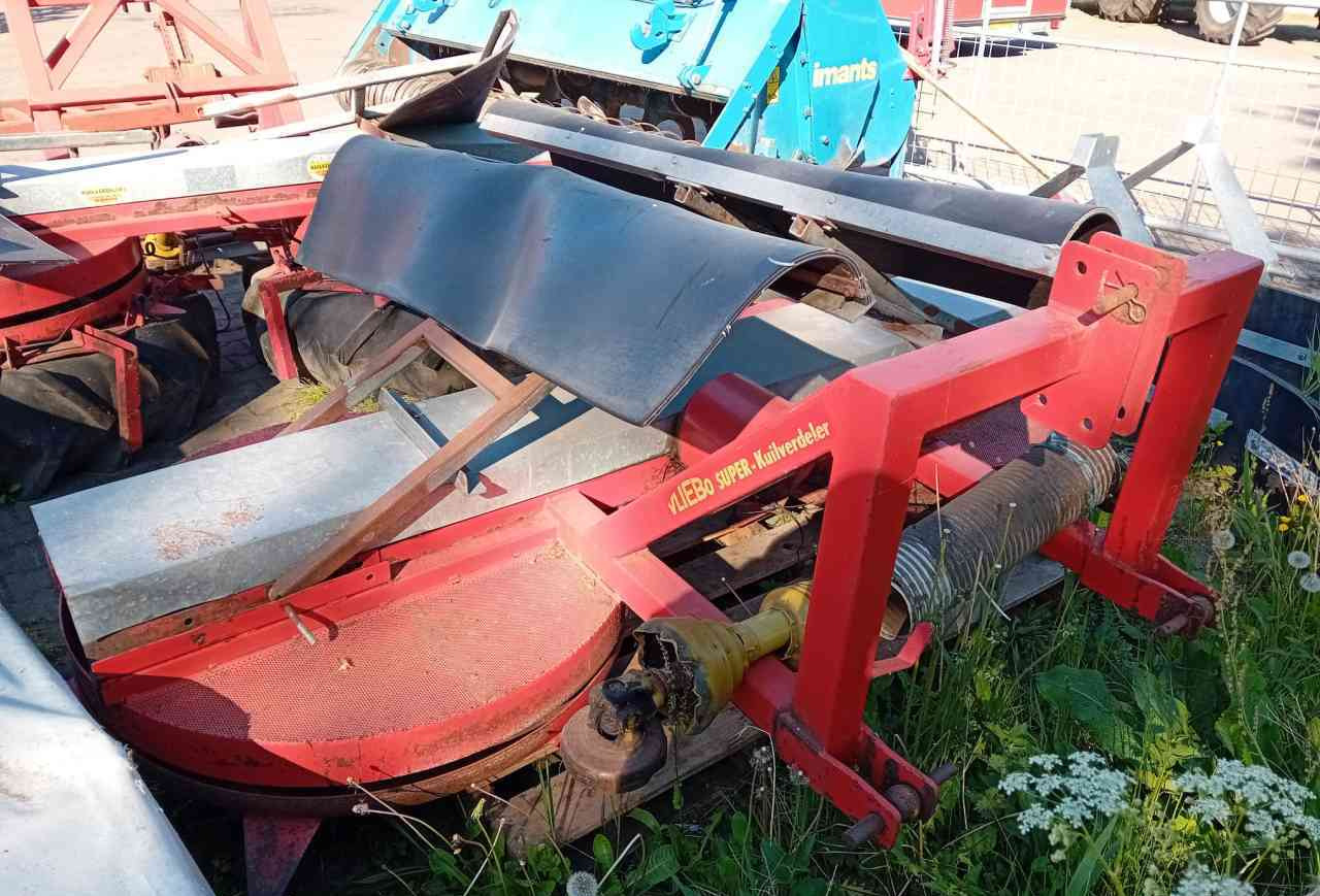 Vliebo VLK1100 kuilverdeler - Pailleuse: photos 1 Vliebo VLK1100 kuilverdeler - Pailleuse: photos 1