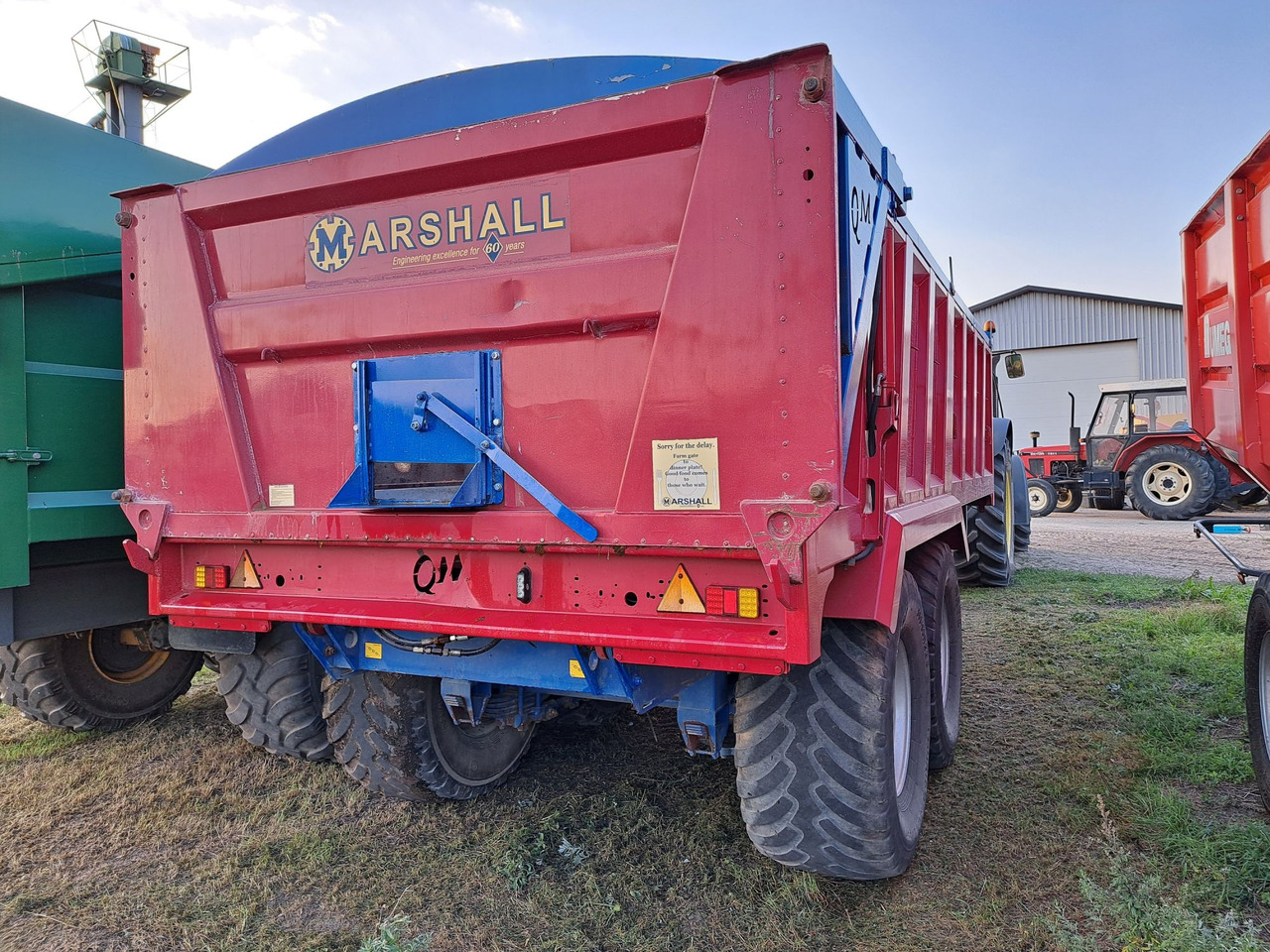 Przyczepa skorupowa Marshall 15 ton - Remorque agricole: photos 5 Przyczepa skorupowa Marshall 15 ton - Remorque agricole: photos 5