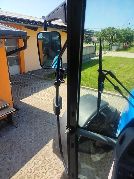 New Holland New Holland tvt 7540 - Tracteur agricole: photos 5 New Holland New Holland tvt 7540 - Tracteur agricole: photos 5