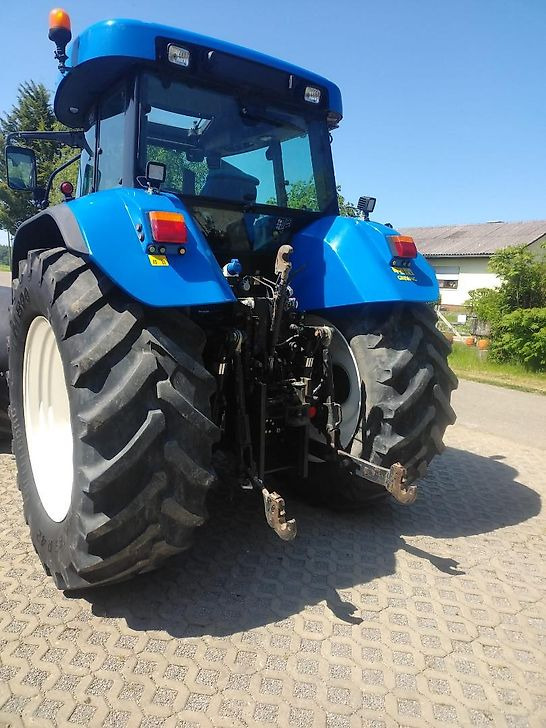 New Holland New Holland tvt 7540 - Tracteur agricole: photos 2 New Holland New Holland tvt 7540 - Tracteur agricole: photos 2