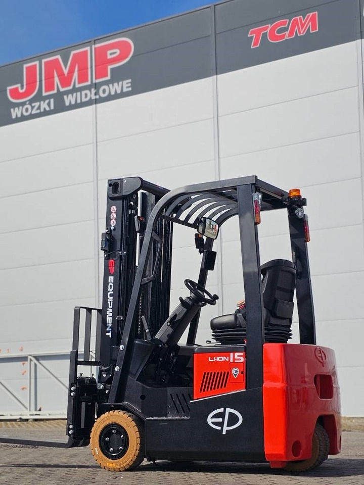 EP CPD 15 TVL - Chariot élévateur électrique: photos 2 EP CPD 15 TVL - Chariot élévateur électrique: photos 2