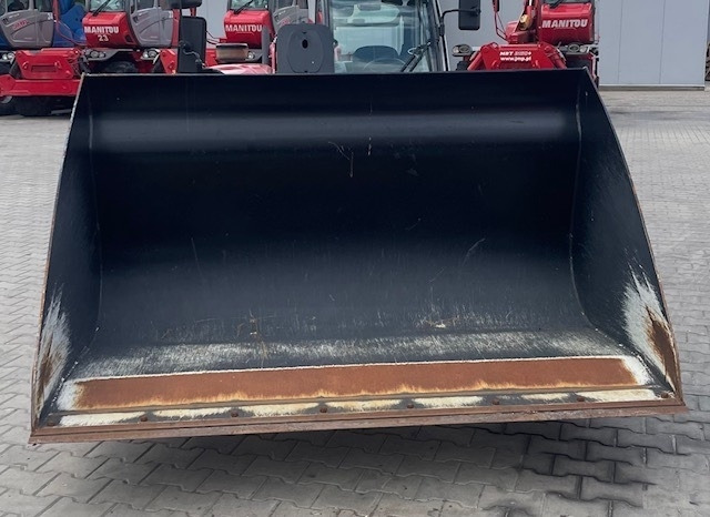 Manitou CBA 1500 L 2050 - Godet pour Engins de chantier: photos 2 Manitou CBA 1500 L 2050 - Godet pour Engins de chantier: photos 2