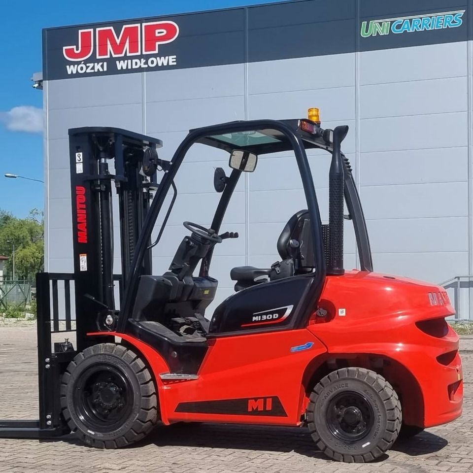 Manitou MI 30 D UNUSED TRIPLEX !! SALE - Chariot élévateur diesel: photos 5 Manitou MI 30 D UNUSED TRIPLEX !! SALE - Chariot élévateur diesel: photos 5