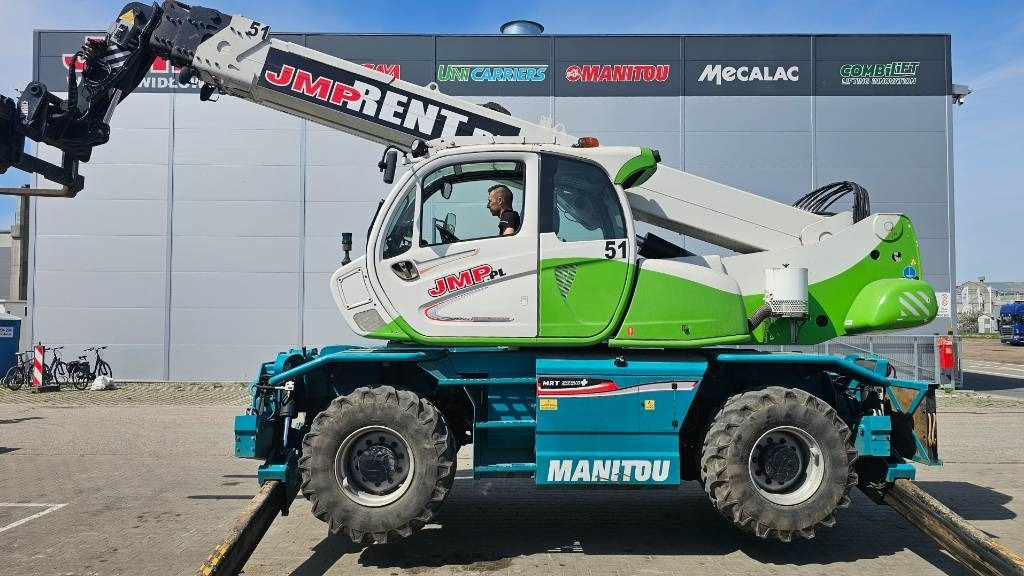 Manitou MRT 2550 PRIVILEGE PLUS ASBEST - Chariot télescopique: photos 1 Manitou MRT 2550 PRIVILEGE PLUS ASBEST - Chariot télescopique: photos 1