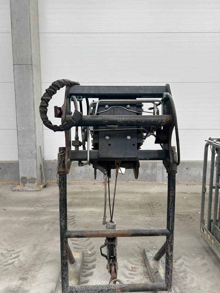 Manitou WINCH 3T - Treuil: photos 3 Manitou WINCH 3T - Treuil: photos 3