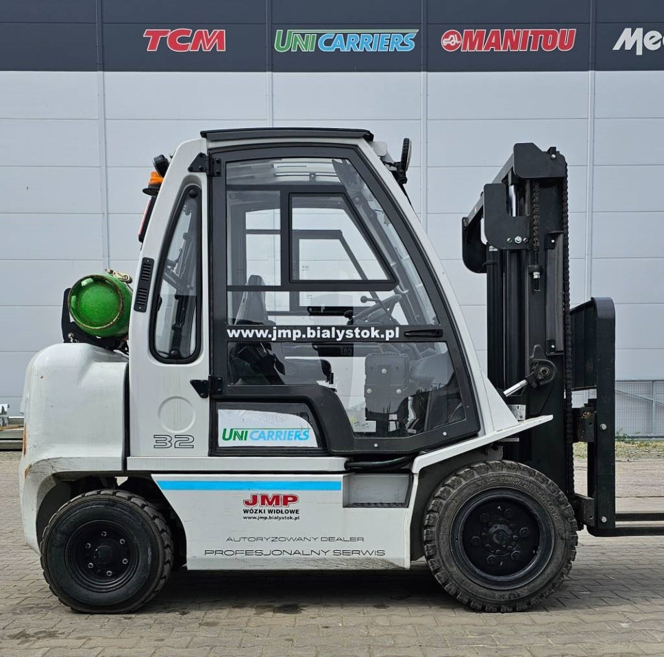 UniCarriers UG1D2A32LQ DX32  - Chariot élévateur à gaz: photos 3 UniCarriers UG1D2A32LQ DX32  - Chariot élévateur à gaz: photos 3