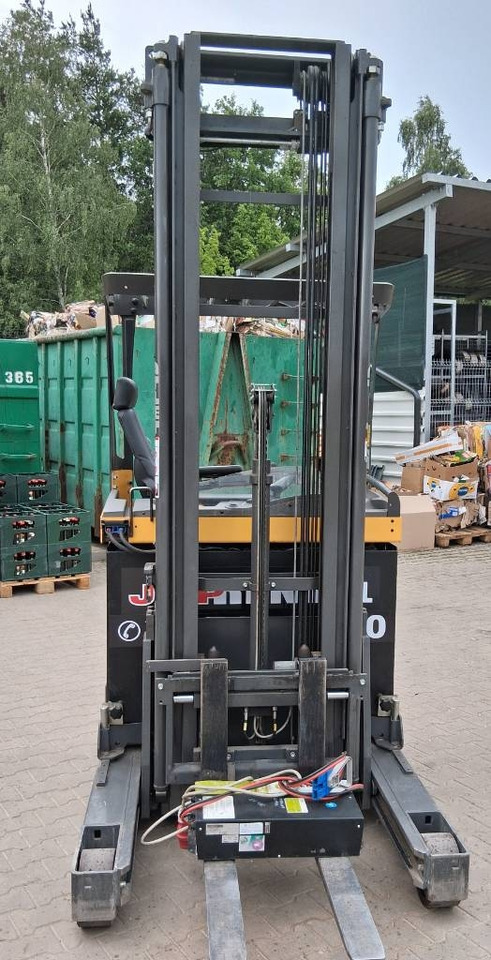 UniCarriers UMS 160 DTFVXC725 - Chariot à mât rétractable: photos 5 UniCarriers UMS 160 DTFVXC725 - Chariot à mât rétractable: photos 5