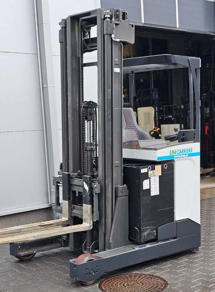 UniCarriers UMS 200 DTFVRG630 - Chariot à mât rétractable: photos 4 UniCarriers UMS 200 DTFVRG630 - Chariot à mât rétractable: photos 4