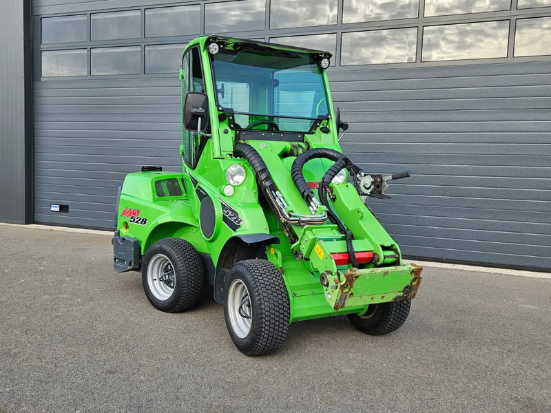 Avant 528 mini-shovel met DLX Cabine - Chargeuse compacte sur chenilles: photos 2 Avant 528 mini-shovel met DLX Cabine - Chargeuse compacte sur chenilles: photos 2