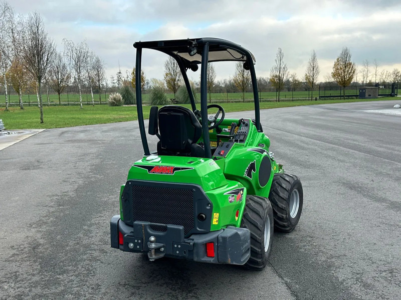 Avant 635i mini-shovel - Chargeuse compacte sur chenilles: photos 4 Avant 635i mini-shovel - Chargeuse compacte sur chenilles: photos 4