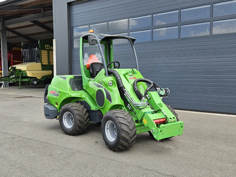 Avant 755i Rental mini-shovel - Chargeuse compacte sur chenilles: photos 1 Avant 755i Rental mini-shovel - Chargeuse compacte sur chenilles: photos 1