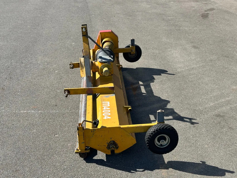 Diversen Verticuteermachine M4004 - Motoculteur: photos 4 Diversen Verticuteermachine M4004 - Motoculteur: photos 4