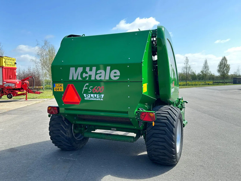 McHale F5600 plus - Machine agricole: photos 4 McHale F5600 plus - Machine agricole: photos 4