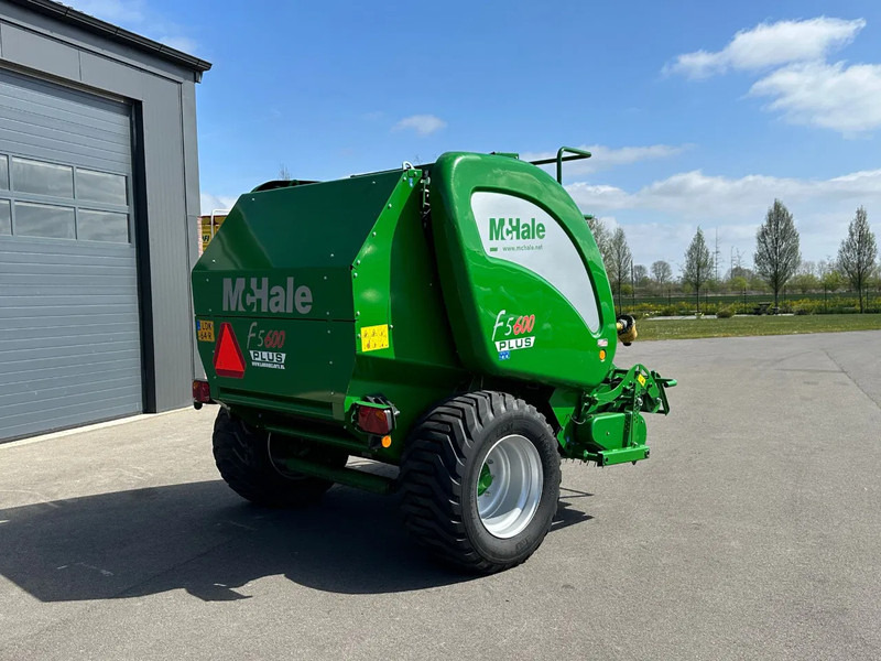 McHale F5600 plus - Machine agricole: photos 3 McHale F5600 plus - Machine agricole: photos 3