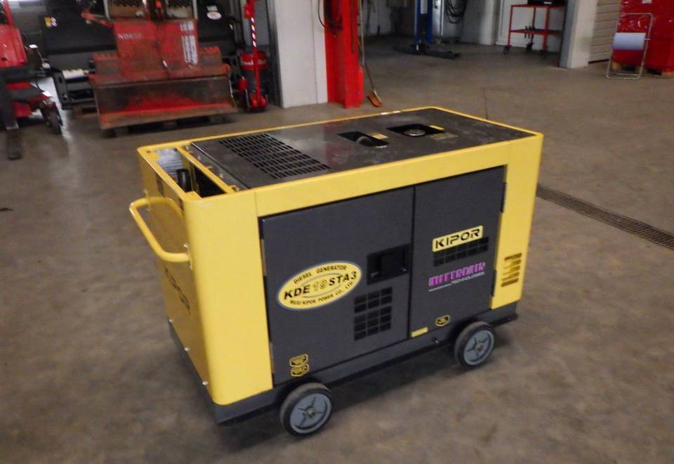 Maxus 8,5kVa - Groupe électrogène: photos 5 Maxus 8,5kVa - Groupe électrogène: photos 5