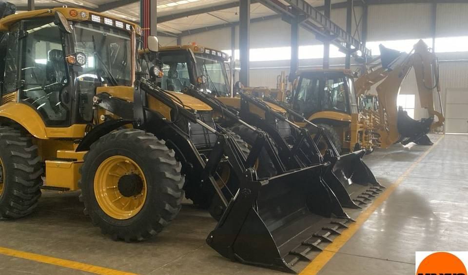 NEW MAXUS 4CX Backhoe Loader Warranty up to 10 YEARS НОВА Копарко-Навантажувач MAXUS 4CX Гарантія до 10 РОКІВ NOWA Koparko Ładowarka MAXUS 4CX Gwarancja do 10 LAT - Tractopelle: photos 3 NEW MAXUS 4CX Backhoe Loader Warranty up to 10 YEARS НОВА Копарко-Навантажувач MAXUS 4CX Гарантія до 10 РОКІВ NOWA Koparko Ładowarka MAXUS 4CX Gwarancja do 10 LAT - Tractopelle: photos 3