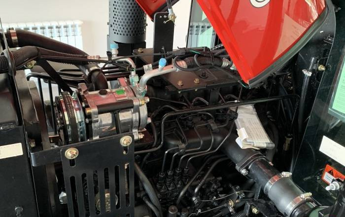 NEW MAXUS 55 HP 4x4 Tractor Euro 5 Warranty up to 10 YEARS | НОВИЙ MAXUS 55 К.с. 4x4 Трактор Євро 5 Гарантія до 10 РОКІВ - Tracteur agricole: photos 4 NEW MAXUS 55 HP 4x4 Tractor Euro 5 Warranty up to 10 YEARS | НОВИЙ MAXUS 55 К.с. 4x4 Трактор Євро 5 Гарантія до 10 РОКІВ - Tracteur agricole: photos 4