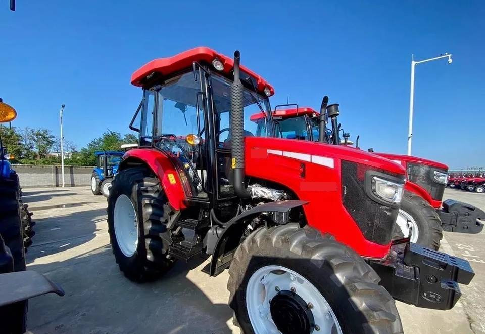 NEW MAXUS 75 HP 4x4 Tractor Euro 5 Warranty up to 10 YEARS | НОВИЙ MAXUS 75 К.с. Трактор 4x4 Євро 5 Гарантія до 10 РОКІВ - Tracteur agricole: photos 2 NEW MAXUS 75 HP 4x4 Tractor Euro 5 Warranty up to 10 YEARS | НОВИЙ MAXUS 75 К.с. Трактор 4x4 Євро 5 Гарантія до 10 РОКІВ - Tracteur agricole: photos 2