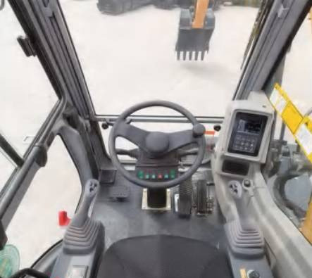 NEW MAXUS Cummins 14 TON Excavator Warranty up to 10 Years НОВА екскаватор MAXUS Cummins 14 ТОН Гарантія до 10 Років NOWA koparka MAXUS Cummins 14 TON Gwarancja do 10 LAT - Pelle sur pneus: photos 5 NEW MAXUS Cummins 14 TON Excavator Warranty up to 10 Years НОВА екскаватор MAXUS Cummins 14 ТОН Гарантія до 10 Років NOWA koparka MAXUS Cummins 14 TON Gwarancja do 10 LAT - Pelle sur pneus: photos 5