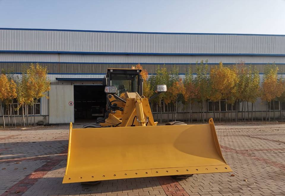 NEW MAXUS Cummins Road Grader Warranty up to 10 Years НОВА дорожня рівнялка MAXUS Cummins Гарантія до 10 Років NOWA równiarka drogowa MAXUS Cummins Gwarancja do 10 LAT - Niveleuse: photos 4 NEW MAXUS Cummins Road Grader Warranty up to 10 Years НОВА дорожня рівнялка MAXUS Cummins Гарантія до 10 Років NOWA równiarka drogowa MAXUS Cummins Gwarancja do 10 LAT - Niveleuse: photos 4