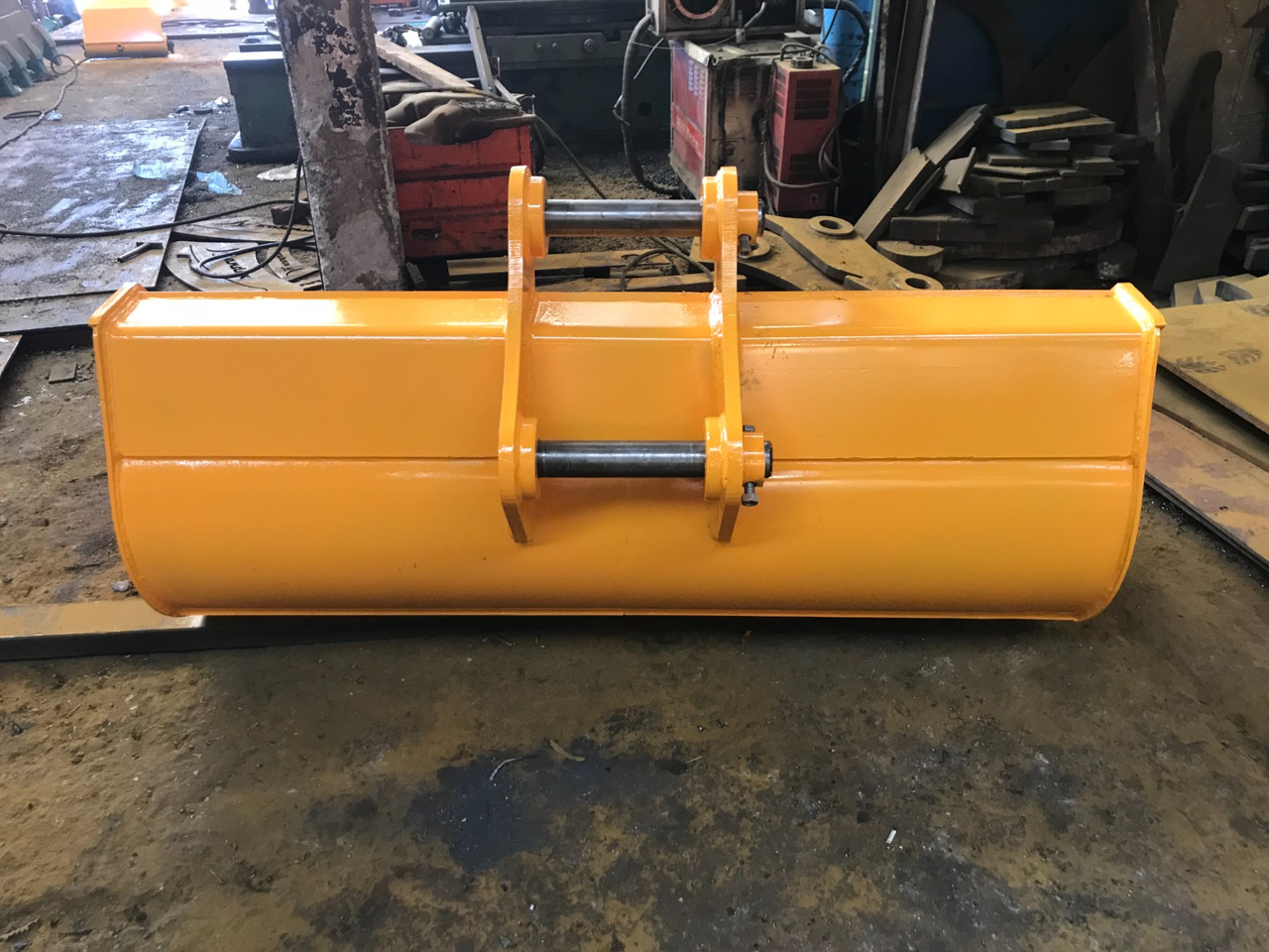 Volvo - Godet pour chargeur pour Engins de chantier: photos 5 Volvo - Godet pour chargeur pour Engins de chantier: photos 5