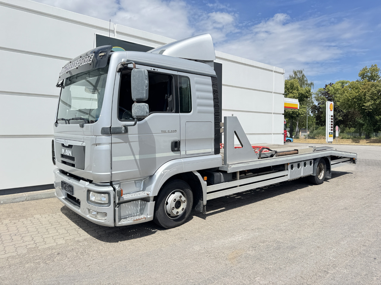 MAN TGL 8.220 BL 8.220 - Camion porte-voitures: photos 1 MAN TGL 8.220 BL 8.220 - Camion porte-voitures: photos 1