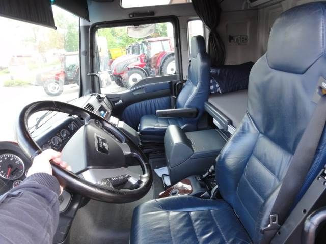 MAN TGA 26.530 - Tracteur routier: photos 2 MAN TGA 26.530 - Tracteur routier: photos 2