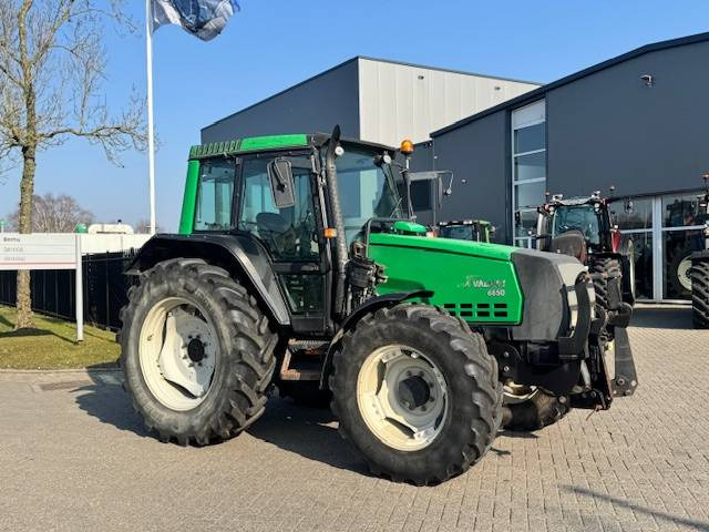 Valtra 6650 Hitech, FH+PTO, 8265 uur! - Tracteur agricole: photos 2 Valtra 6650 Hitech, FH+PTO, 8265 uur! - Tracteur agricole: photos 2