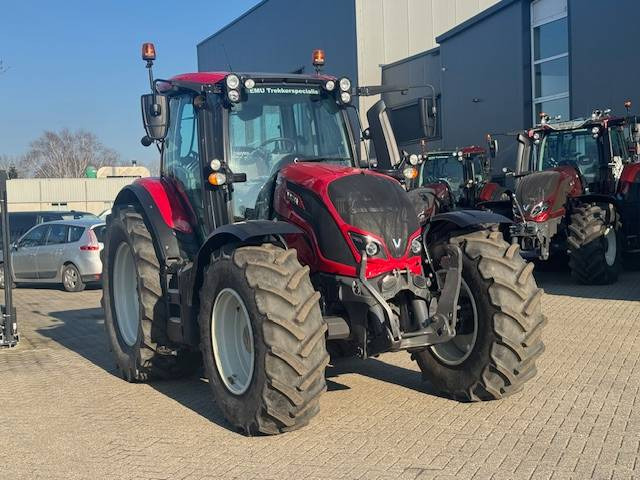 Valtra N134 Hitech - Tracteur agricole: photos 3 Valtra N134 Hitech - Tracteur agricole: photos 3